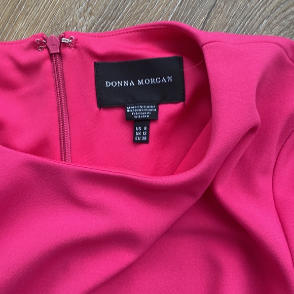 Donna Morgan Bell-Sleeve Dress - Picture 3 of 6